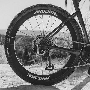 MICHE Graff Aero 48 Tubeless Disc Wheels